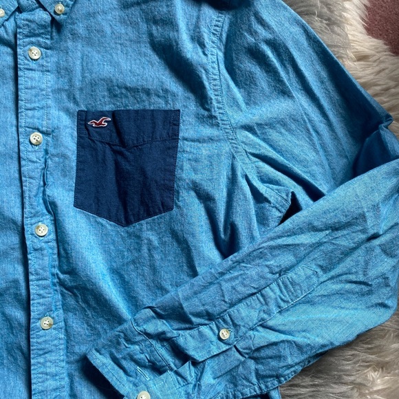 Hollister Stretch Button Down Shirt - Picture 3 of 10